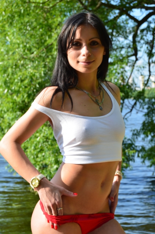 Анжела, 22 года, 1 размер груди